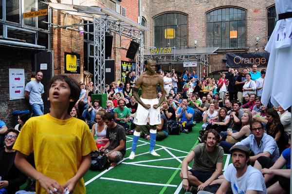 EMquartier's tweet photo. wir sehen uns - und balotelli - heute abend im wuk! wir freuen uns auf euch! http://t.co/eptvDiLW