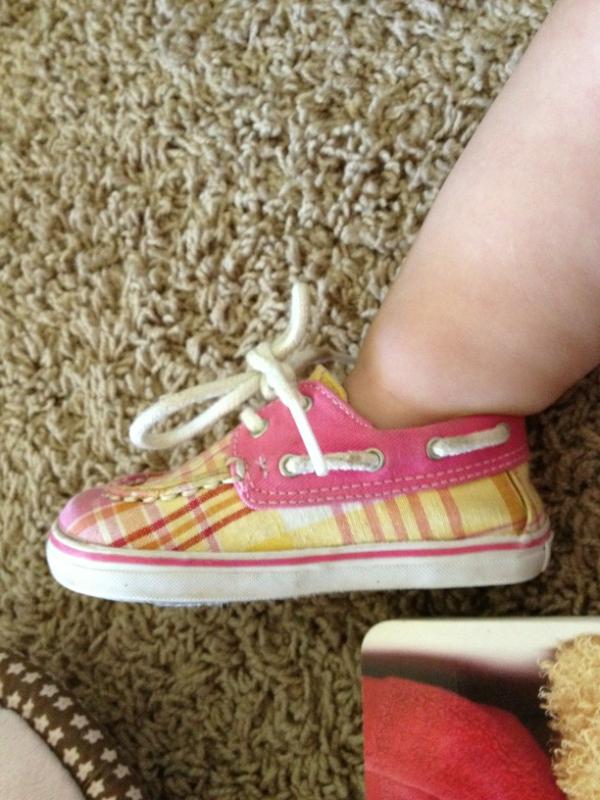 Katiereb's tweet photo. Hannah is rocking the preppy look today. Baby boat shoes are so cute! http://t.co/hzs7Ag7B