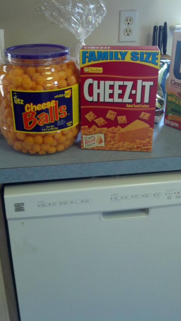 JennaRae30's tweet photo. #nomnom http://t.co/dcQpdjV5