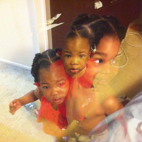 kriptnite's tweet image. Zeb and faith brotherly love. itunes.apple.com/us/app/pictwo/…