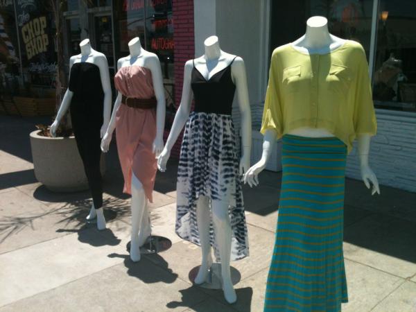 BobbiRocco's tweet photo. #runway #summer http://t.co/zmivbe0U