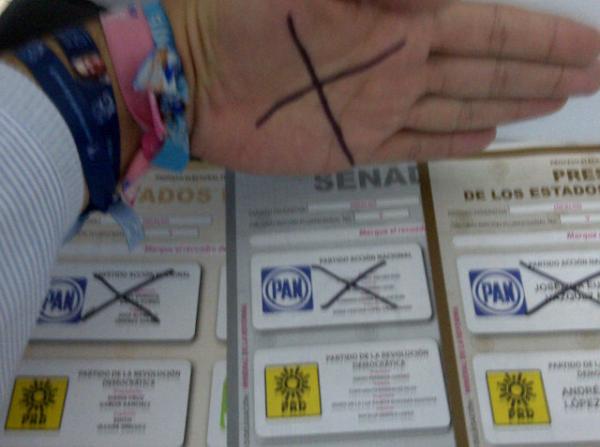yeyo_horan's tweet photo. @JosefinaVM @XochitlGalvez @XochitlGalvez  @luisbanosg #YaGanamos @AccionNacional http://t.co/ag4u5i6N
