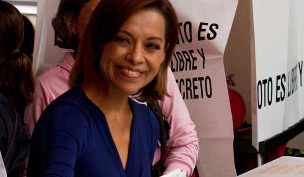 Rominadas's tweet photo. RT @MarielenaSG: @AlanPonce29 Algunos quieren que suceda, otros desean q suceda y unos hacen q suceda.. #JosefinaYaGano http://t.co/eB8OUg3X
