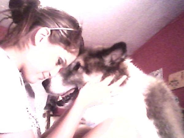 SallyWallyBorn's tweet photo. Me &amp; @BStacks_ are soooo close! I love youuuu <333 http://t.co/NN3HrHyP