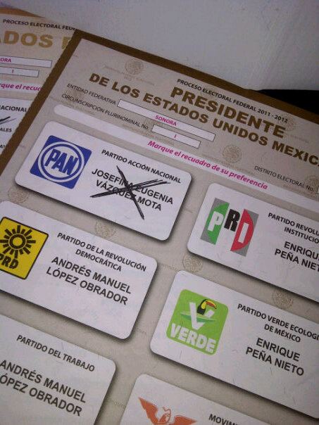 antoniolopezelg's tweet photo. #josefinayagano yo ya vote y no me arrepiento  vamos ganando graxias a todos los mexicanos que estaremos mejor http://t.co/866cknz9