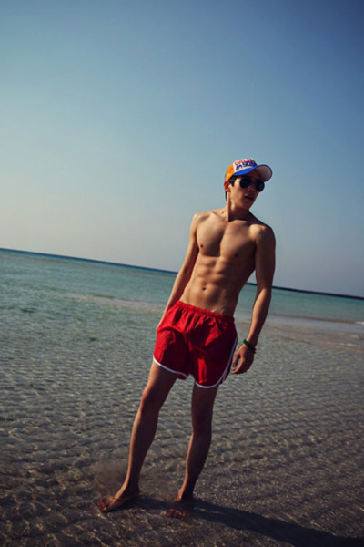 Sixpack_Boys's tweet photo. Hot! http://t.co/Ouho7gkj