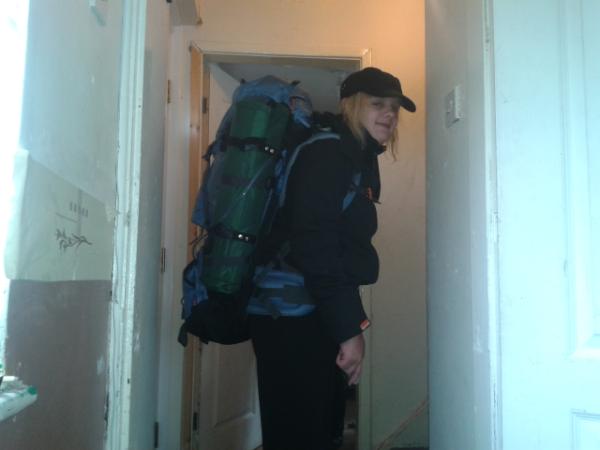 samic90's tweet image. "Off to school i go" #love this girl so much  @staceylou97
