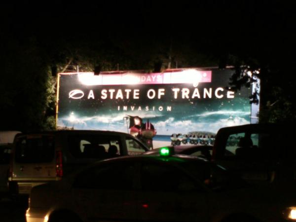 ArminFansMexico's tweet image. Parte de la entrada del Club Privilege en Ibiza hoy que se celebra el #ASOT550 #ASOT