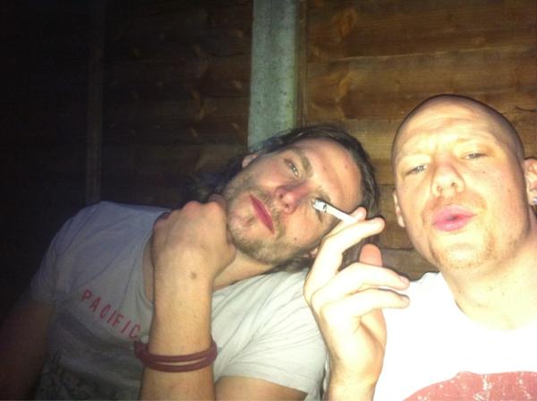 KaydanMC's tweet photo. First blaze wid my little bro in 5 years..... http://t.co/RpH191C3