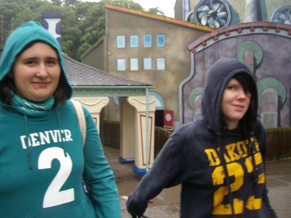 benana_squiddy's tweet photo. alton towers times :') http://t.co/5kekXRnL