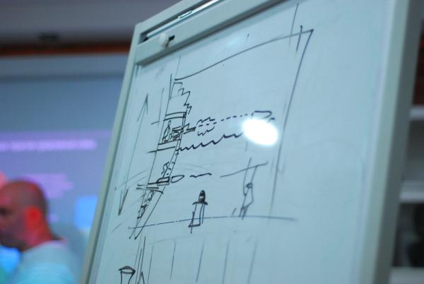 fheads's tweet image. "Легко поймать ракету" #fheads
С Дмитрием Карповым обсуждаем интерактив для музеев.