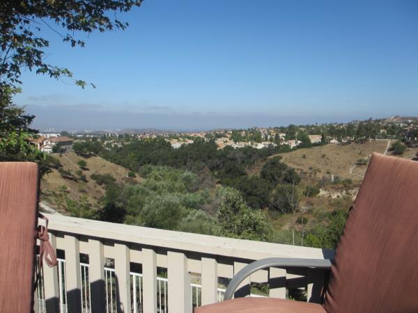 JustDucky89's tweet image. Good morning! Having coffee on my balcony... #beautifulday #WhitingRanch