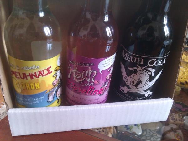 TalesOfLalou's tweet photo. Et j'ai enfin trouvé du #Meuhcola ! Du coup j'ose pas le boire. http://t.co/sUOIkkJV