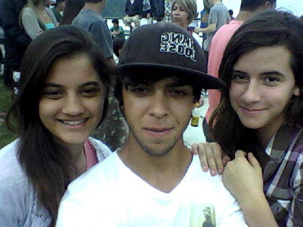 Jhow_XP's tweet photo. Estou jogando com Webcam Toy! #webcamtoy http://t.co/pzgDhc23