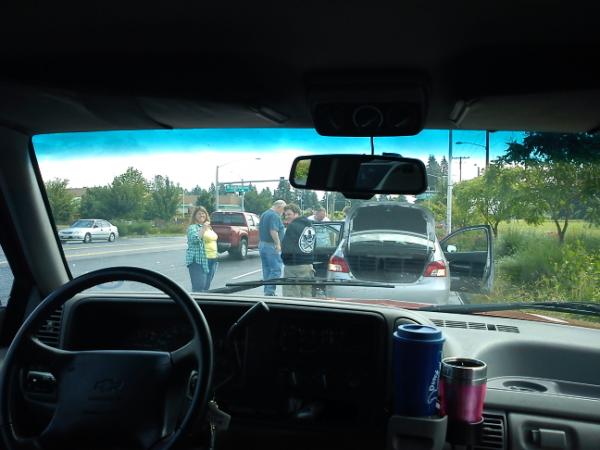 mikeyrochel's tweet photo. Helping a friend with a flat after church :-) http://t.co/4FTFuh0n
