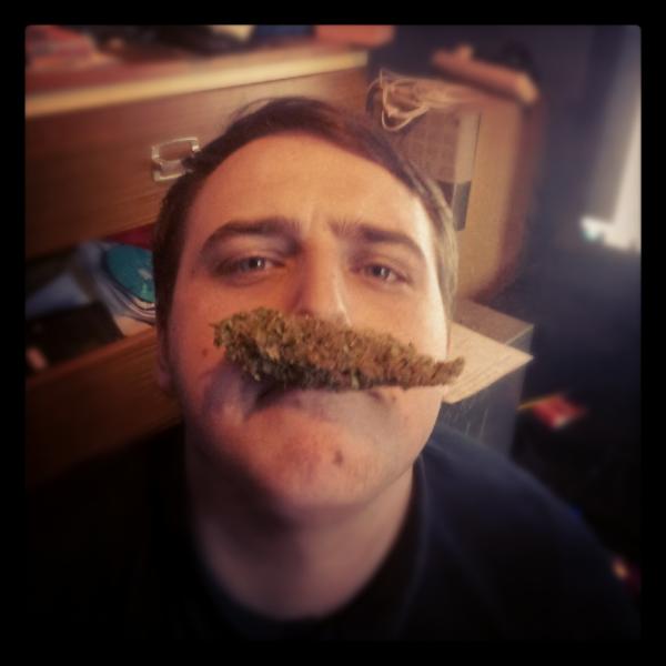 JamieTFoster's tweet photo. @lunarfuckingc #TrendSetting http://t.co/XcbnRb1l