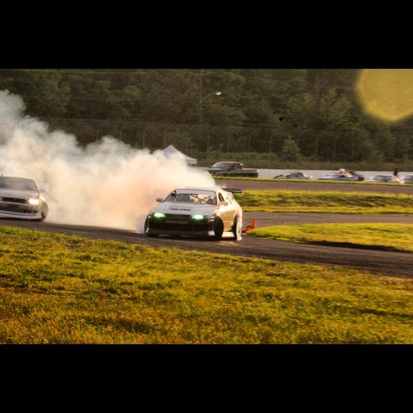 MatsBaribeau's tweet image. #eastcoastbash was amazing! Gotta love #falkentire smoke from the #gitndrift #jzx90! Being a #dstroyr is priceless!