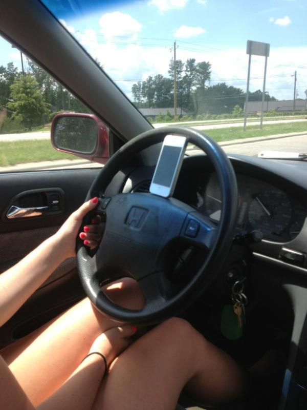 Just_a_Ramble's tweet photo. No need for fancy attachments #ghetto @ArdenMarielle @ardenjung http://t.co/V7jB3FuJ