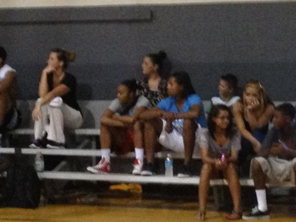 ReneeMontgomery's tweet image. RT @LBsummerClassic: @DubL32 @Da20one WV FINEST Renee Montgomery &amp;amp; Lisa Lee! #lbsummerclasic #FIRSTFAM  ((good stuff))