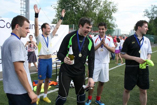 BankersCup2012's tweet photo. M:Cup2012 winners - JP Morgan football team http://t.co/9wQwqJmr