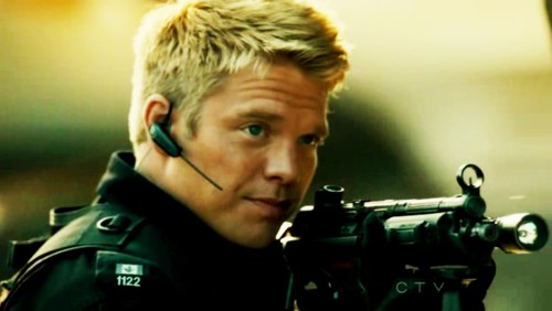 GAcountrygirl's tweet image. Sam from Flashpoint #hottietoo ❤❤