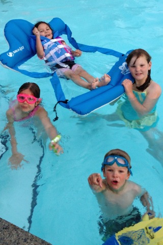 parentingparent's tweet image. "Who's your daddy?"