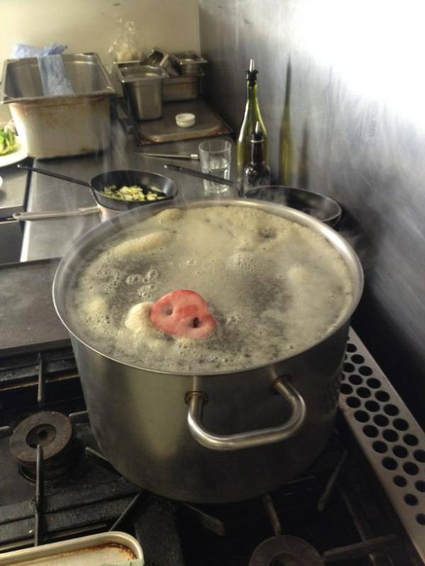 SirDavas's tweet photo. Delicious piggies head at the RL! http://t.co/gkOYqHsZ