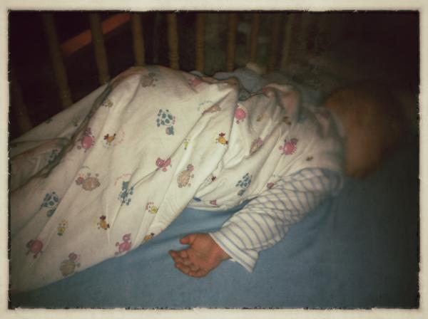 ncw_'s tweet image. This appears to be the new sleeping position of choice. #comfy #learningtocrawl