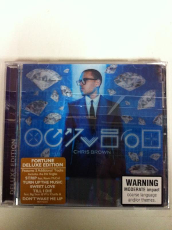 CraigS_JBaus's tweet photo. @JessW_JBaus look what just landed @JBCaringbah @SonyMusicAU http://t.co/z1Lqc1O9