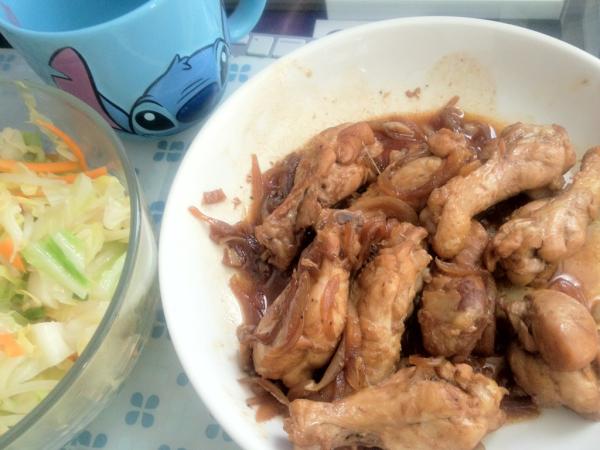 XtineSagum's tweet image. Finally! Adobo cooked (with buttered veggies) #CookingforHubby