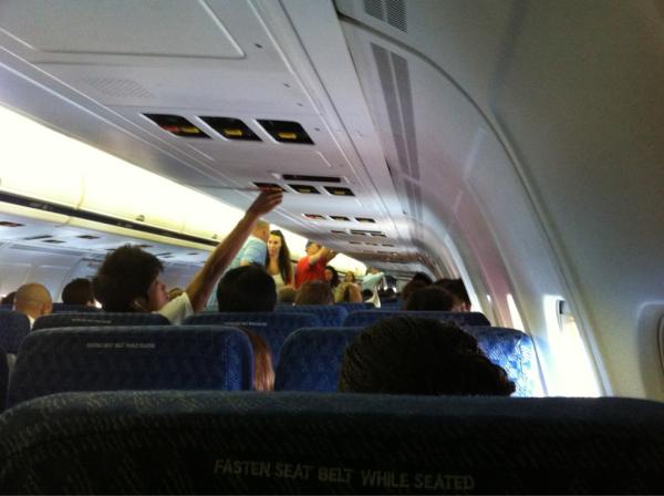 lehrfield's tweet photo. The world tour continues as we leave Brooklyn to Chicago http://t.co/NK0G4pO7