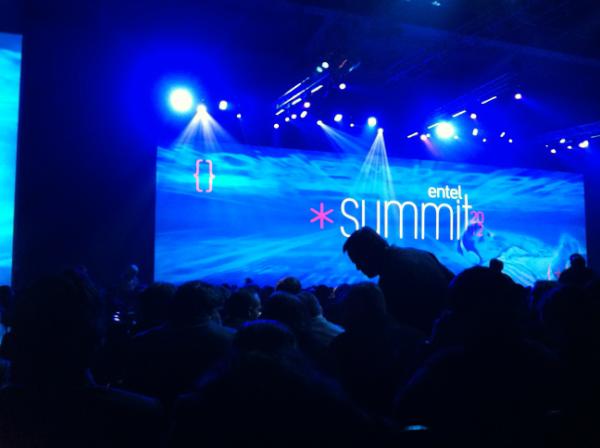 Esperando la charla de un grande: Steve Wozniak