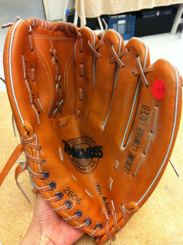 AggieReuseStore tweet picture