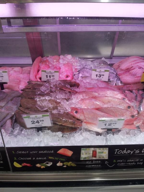 ESavy1's tweet photo. @tjeerdjegen @JLudbrooke @MichaelWiegman Southport Park pushing whole fish http://t.co/1zC9ChjN
