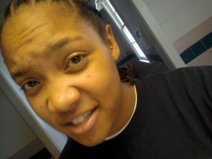 Do I really look 14?  http://t.co/UstqHw2N http://t.co/L91T0IIP<a href="/tag/endyouthhomelesness"class="tags"><span>#endyouthhomelesness</span></a><a href="/tag/awhagrandchallenge"class="tags"><span>#awhagrandchallenge</span></a>