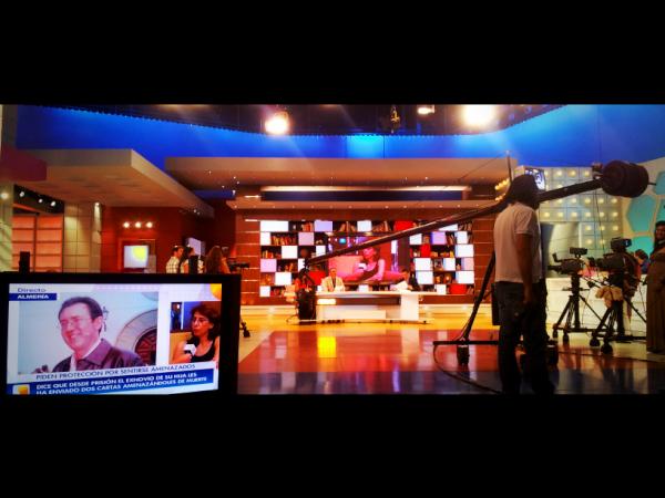 Rivas_K20's tweet photo. @LATARDE_RTVA Muy buenas vacaciones a todos los compañeros! Espero veros en septiembre! http://t.co/AQvozOaf