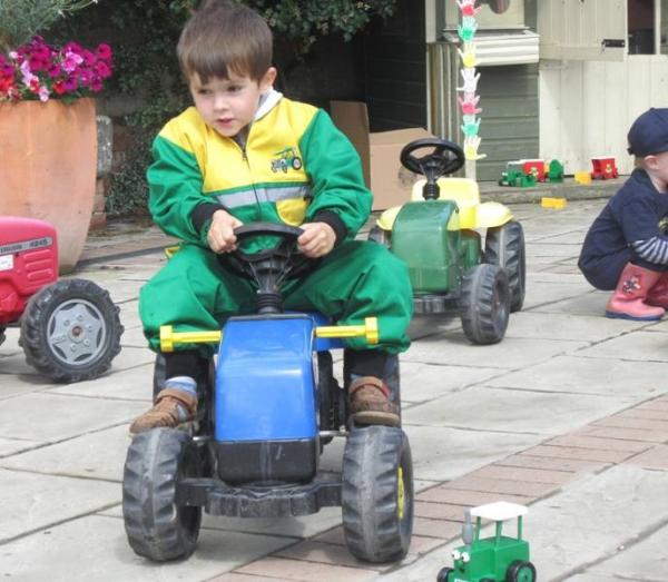 realbatch's tweet image. @barmchugh a pic from #projectxcavan young lads robbing clarkes tractors #outofcontrol #nofuckingjoke