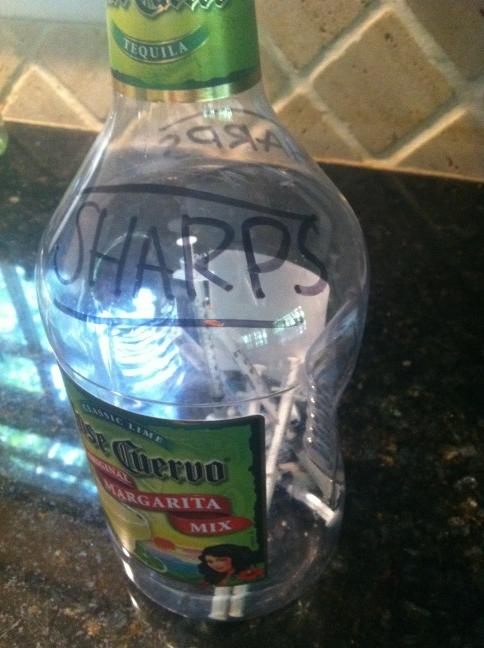 emal223's tweet image. My mom and I&apos;s makeshift sharps container #classyandsmart