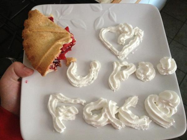 SameMakepeace's tweet photo. Not sure how to take this one. http://t.co/ZKAJ9KPL