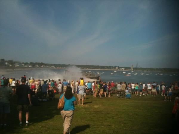 WFSBnews's tweet photo. RT @newspeddler: Landing craft take 2 http://t.co/F4OU6R7m #opsail #wfsb