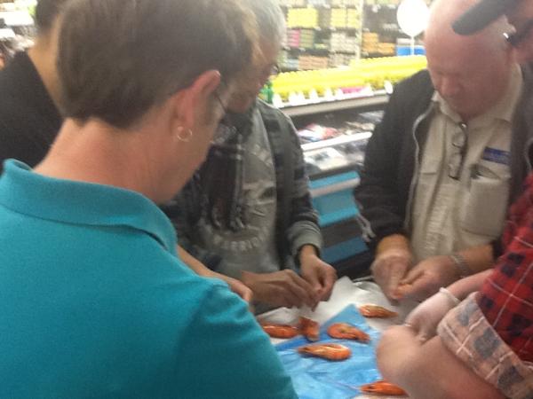 MichaelWiegman's tweet photo. Customers at Southport peeling prawns @JLudbrooke @tjeerdjegen #WoolworthsFreshFair http://t.co/iymqRD0W