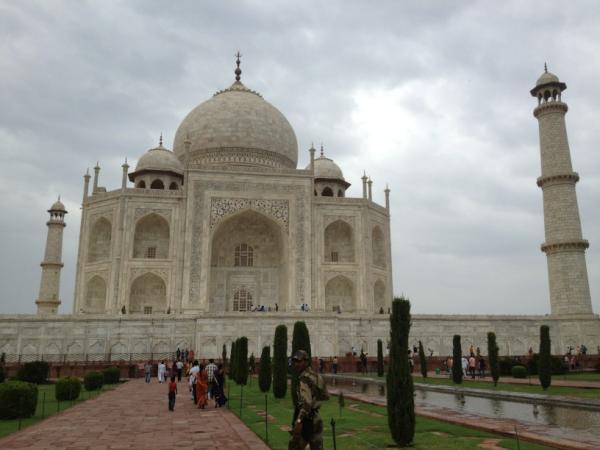 MadhuriDixit's tweet photo. Thought u would like. #fb http://t.co/hALidSbt