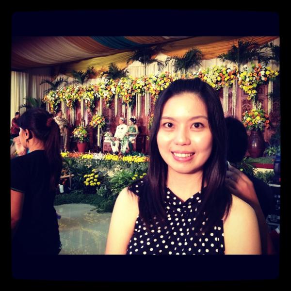 ameliawidya's tweet photo. Ada mba @yuniehijau ikut foto tapi tampak belakang ajahh hehee http://t.co/gPBHsTJM