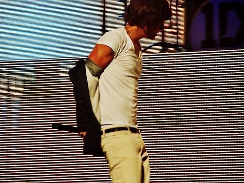 OMG LOOK AT THAT I'M DEAD!!