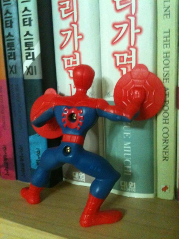 sooomeee2012's tweet photo. 이렇게 눈물 많은 영웅이라니... 이렇게 섹시한 입술의 배우라니!! 어흐어흐... http://t.co/99Bdszvw