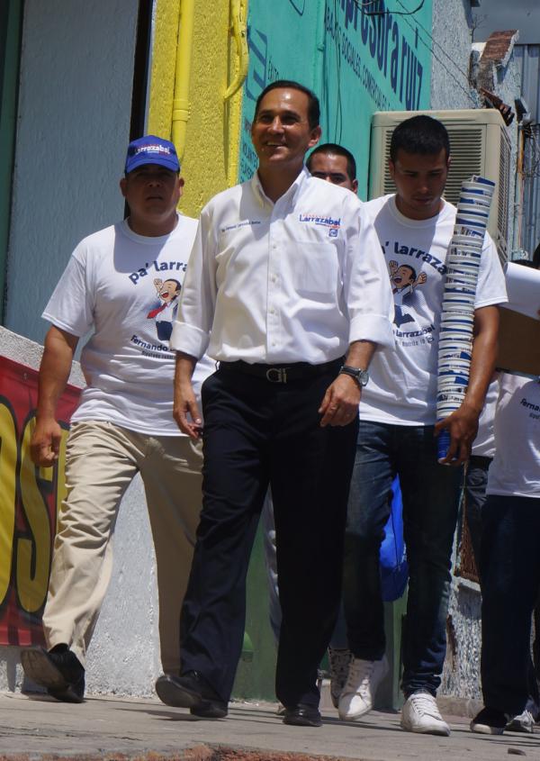 FerLarrazabal's tweet photo. Seguimos caminando y seguimos avanzando. Gracias por tu confianza! http://t.co/jW5GdNkq