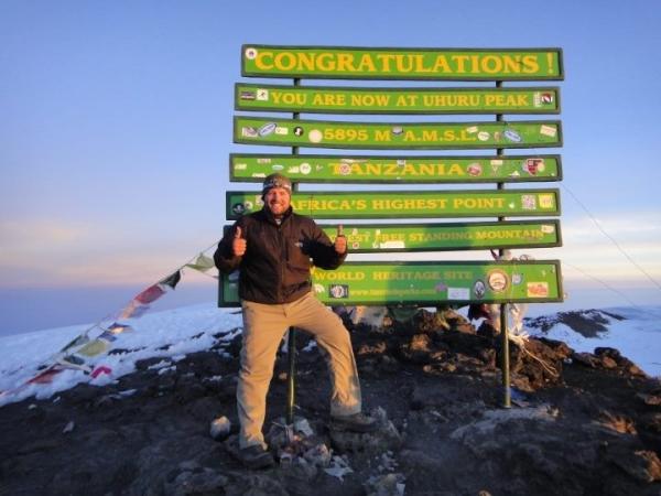 wadegarriock's tweet photo. Mount Kilimanjaro is now done! http://t.co/kc6u2Cjb