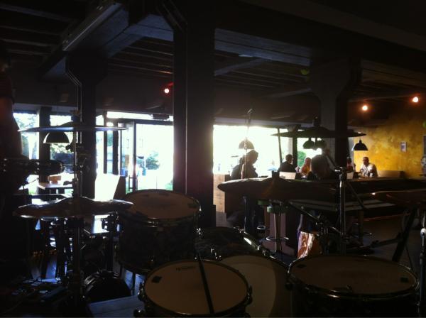 QLRock tweet picture