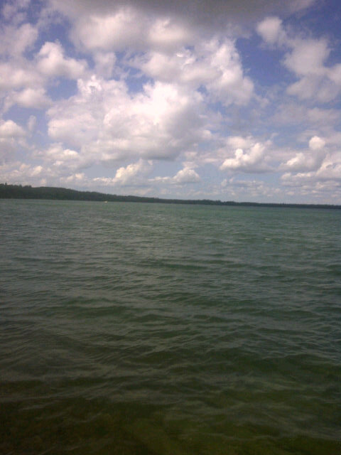 THEDJCHAZ's tweet photo. #clearlake chillin http://t.co/B1YqwvC2