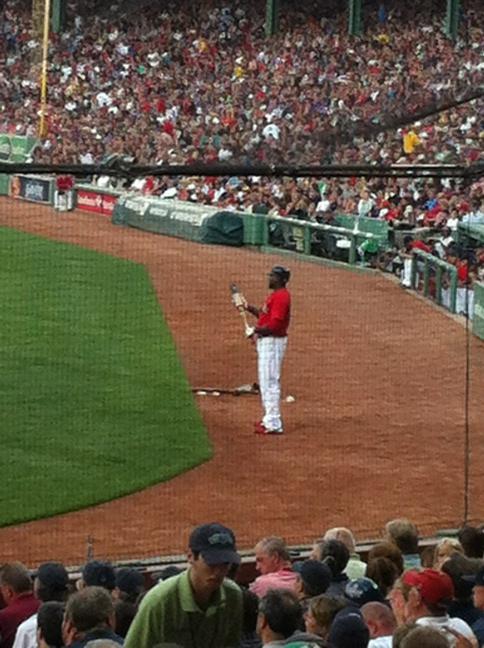 aedom67's tweet photo. Papi getting ready to hit 401! http://t.co/VmKgmJw8